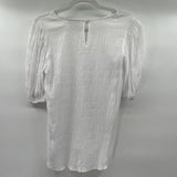 women Foil NWT Textured White Top 4