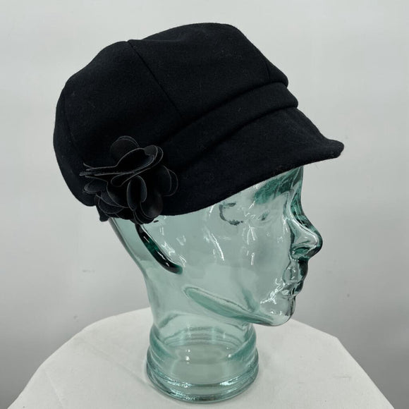 women Mucros NWT Flower Newsboy Black Hat