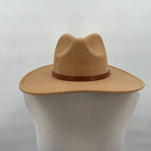 women Styline NWT Wide Brim Camel Hat