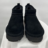 women Bear Paw NWOT Platform Boots Black Shoes 9