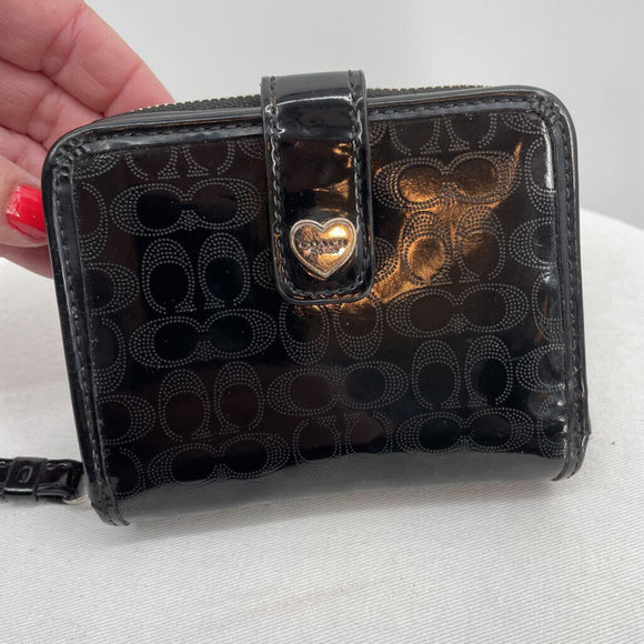 women Coach Perforated Embossed Liquid Gloss Wallet Black Purse